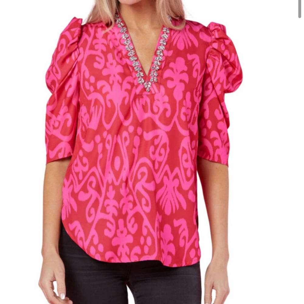 Sheridan French
Nataile Blouse in Ruby Azaleas